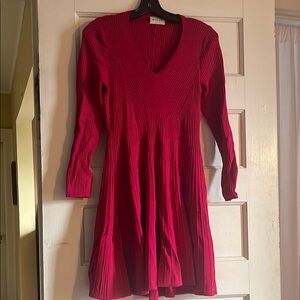 Milly sample dress- Thick- Material- Fits like a size 4 and short- good w tights